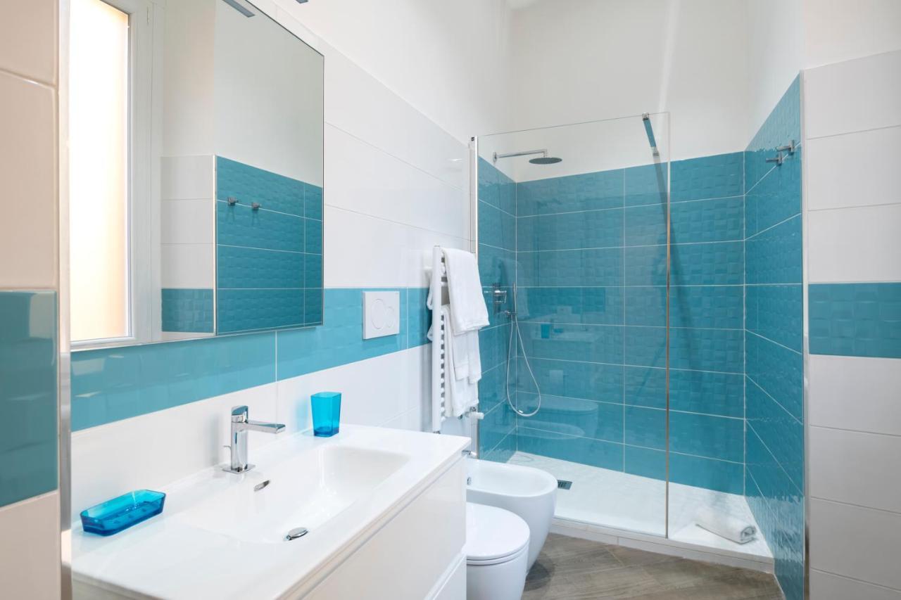 White Flat Cross Apartment Roma Ngoại thất bức ảnh